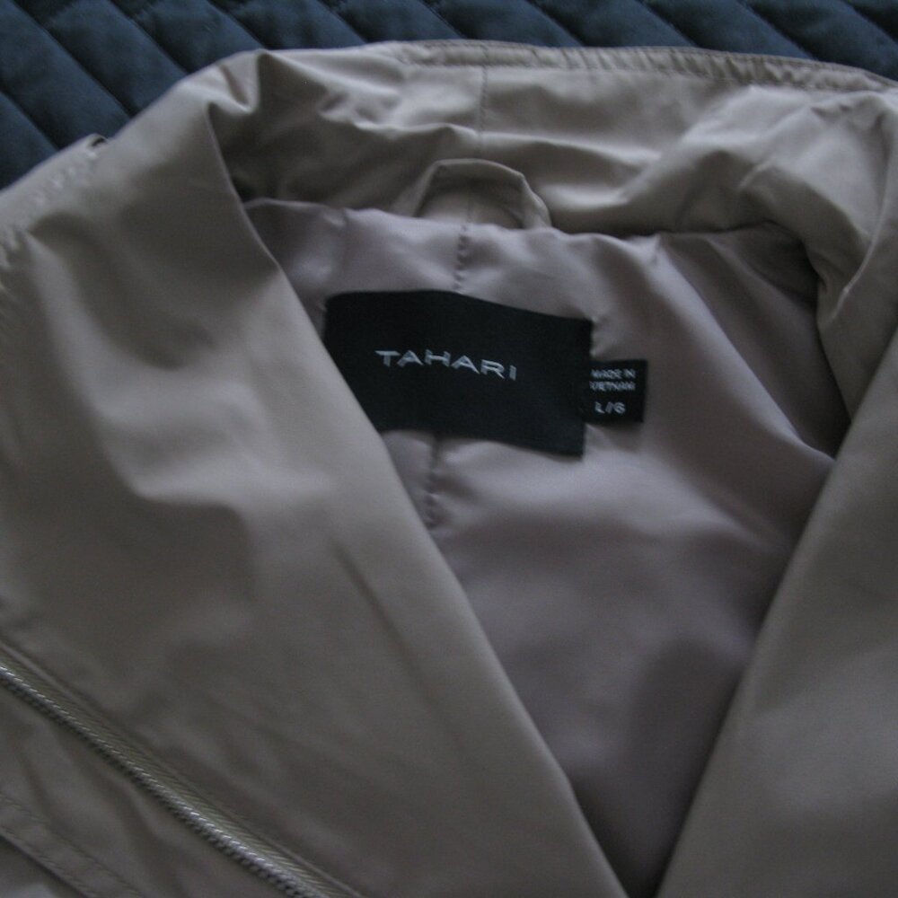 Tahari WATERPROOF Lightweight Raincoat Jacket - Picture 2 of 8